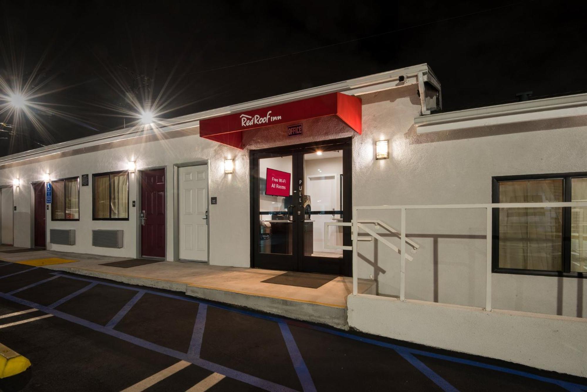 Red Roof Inn Carson - Wilmington, Ca ロサンゼルス エクステリア 写真